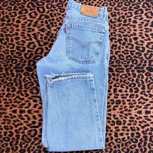 Vintage high-waisted  80s Levi’s